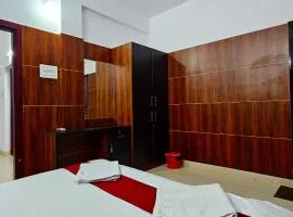 KRISHNAGIRI ROYAL INN homestay