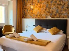 Savoy Hotel & Restaurant