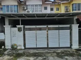 Delima Homestay Taman Cahaya Masai