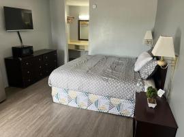 Happy extended stay inn by BestAcco, hotel v mestu Madisonville