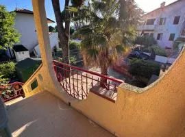 Casa con giardino