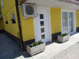 Apartmaji pri Pinku