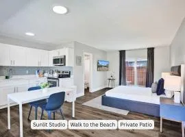 Pelican Studio with Full Kitchen and Patio