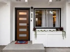 Crater Lake Themed Retreat in Eagle Point
