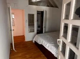 Chill room front sea