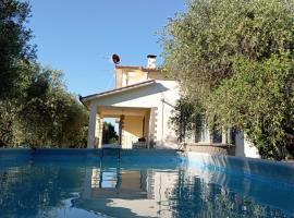 Villa Celestina, a 10 minuti dalle Terme, hotel a Vetralla