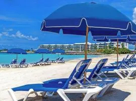 Beachfront Condo in Simpson Bay, SXM - 2BR 2BA