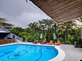 Alma Vida Hotel