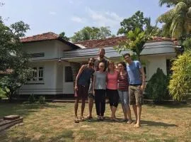 Cozy Cottage-Tangalle