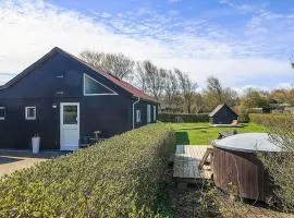 6 person holiday home in Vinderup-By Traum