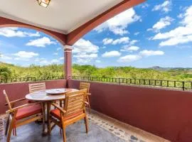Recently Renovated Luxury Condo with Resort-Style Beach Club Access and Ocean Views