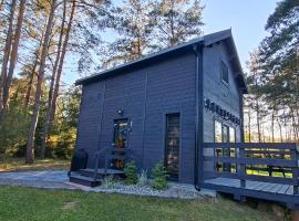 Dom wakacyjny i Domki letniskowe nad Tanwią Roztocze, hotel v destinaci Narol