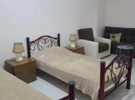 Oni Guesthouse