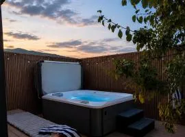 DU HISKA Private Wellness Retreat