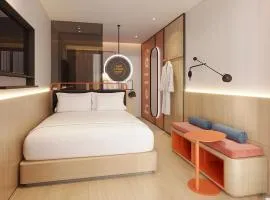 The Signature Boutique Hotel Saigon