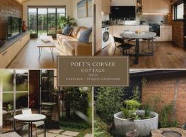 Surf Beach에 위치한 호텔 Poets corner cottage