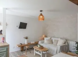 Cottage Rénové avec Terrasse privée Nature et détente