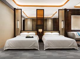 Little KANHA ji PG 10 Room82798s58346 Hotal, also taxi and Activa rent, khách sạn ở Mathura