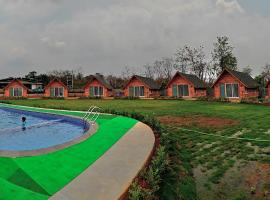 Karibu Karjat Resort, hotelli kohteessa Karjat