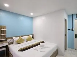 DreamNest Patong Hotel, Patong Beach
