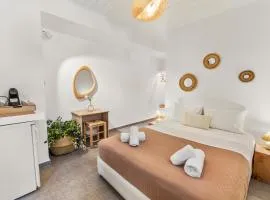 LausAndros Suites