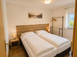 Grabovica Sobe-Blue Lake Luxury Rooms, hôtel à Grabovica
