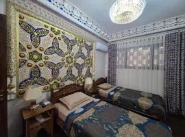 Gulnaraxanum Guest House B&B