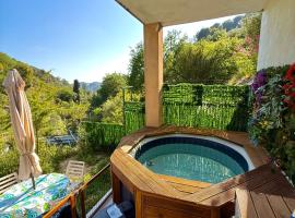La maison des Huskys, hotel u gradu Sasso di Bordighera
