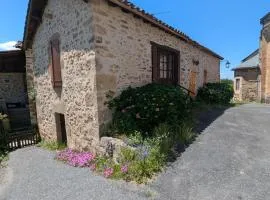 Petit studio paisible au cœur du village