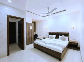 Hotel SP Grand Near Mohali Bus Stand & Civil Hospital