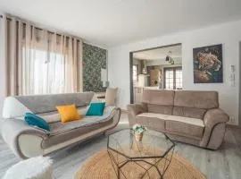 Jolie maison avec piscine