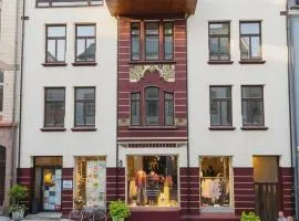 Charming 3-bedroom apartment in beautiful Ålesund, Møre og Romsdal, Norway