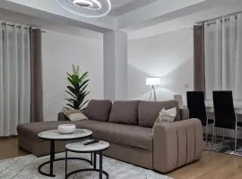 Emi Center Apartments