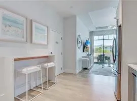 Charming 2 Bedroom Condo in Olde Naples
