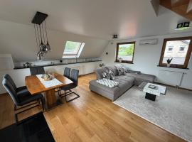 Kuschelige Auszeit - Kamin, Schaumbad und Wohnküche, Hotel in Fröndenberg/Ruhr