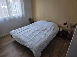 Chambre chez l'habitant et au calme