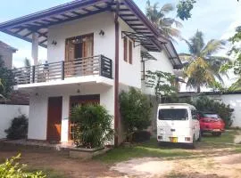 Ayubo Villa
