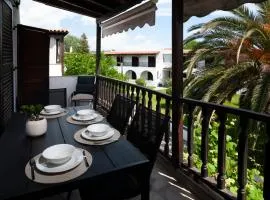 Elle luxury apartment Skala Fourkas