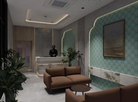Hotel Emirest:  bir otel