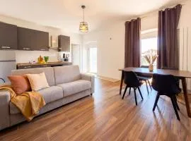 Lake & Light Apartments - 10 minutes walk from Lake Iseo