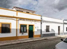 Casa da Muralha