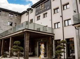 Atrium Hotel