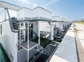 Sea La Vie Luxury Floating House Novigrad - jacuzzi