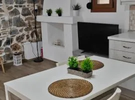 Antoni's House Makri