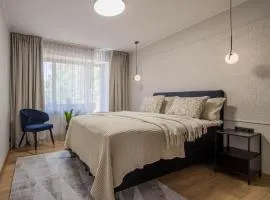 Uus Street Apartment, Modern Stay near City Centre with Free Parking