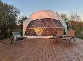 Saare Glamping Dome House
