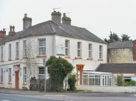 The Warren Guest House