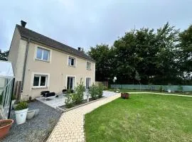 Zen House - Hiking - Shopping - Vianden & Clervaux Castles