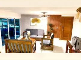 Beautiful Apartment in the Monumental Area Torre Real Vl