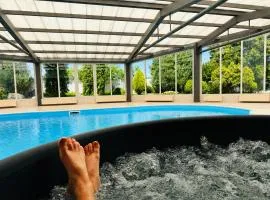 Family Apartment Staňkov, Pool, Sauna & Playground